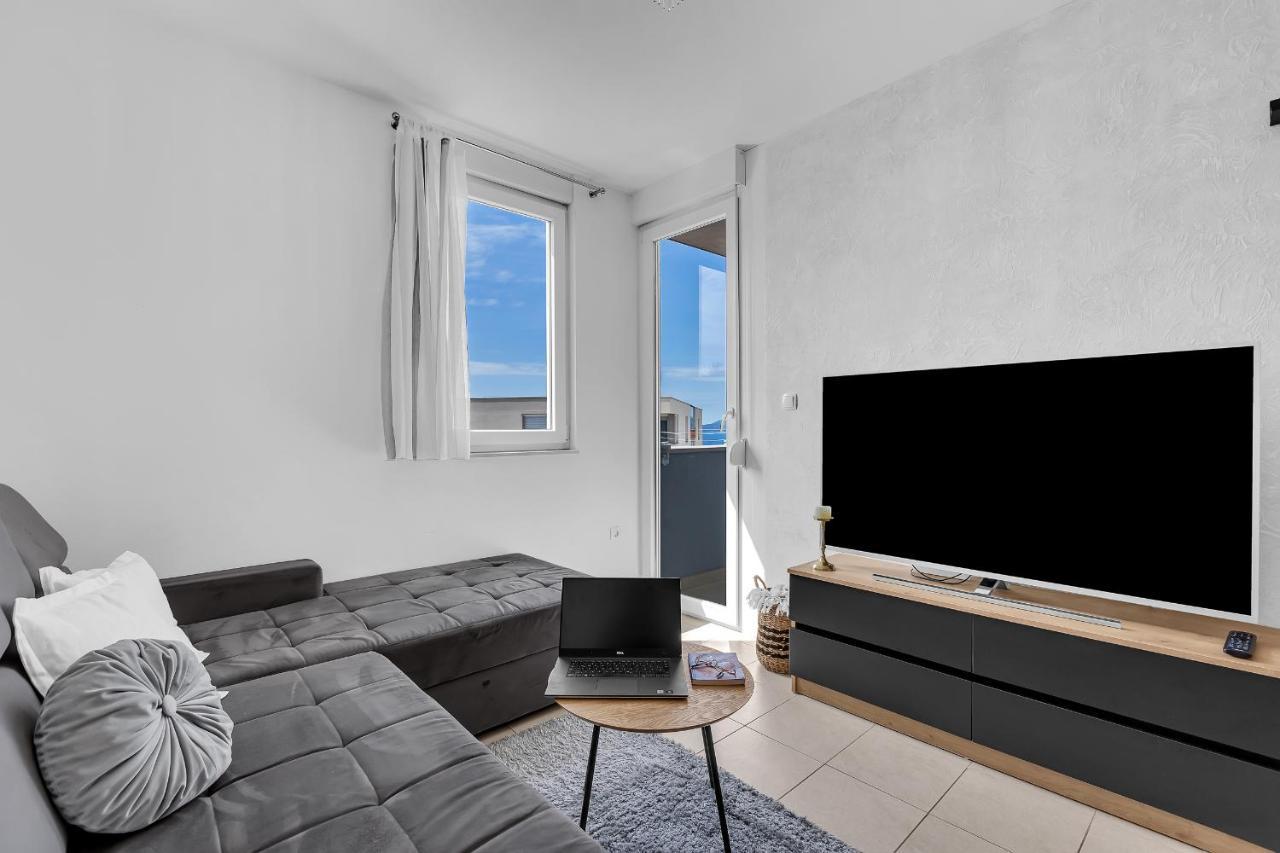 Apartman Magnolia Makarska Exterior photo